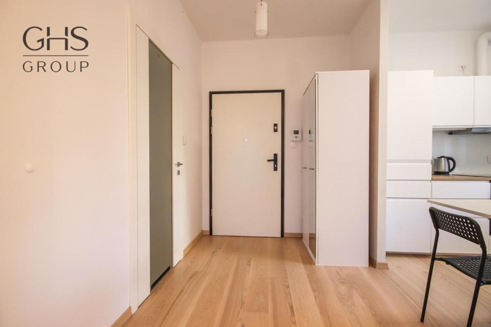 Apartament W Scislym Centrum Miasta, Rakowicka Krakau Exterior foto